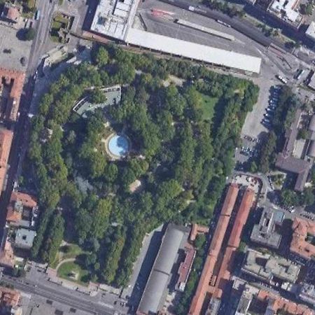 Suite La Montagnola Park 200M Stazione Centrale Bolonia Zewnętrze zdjęcie